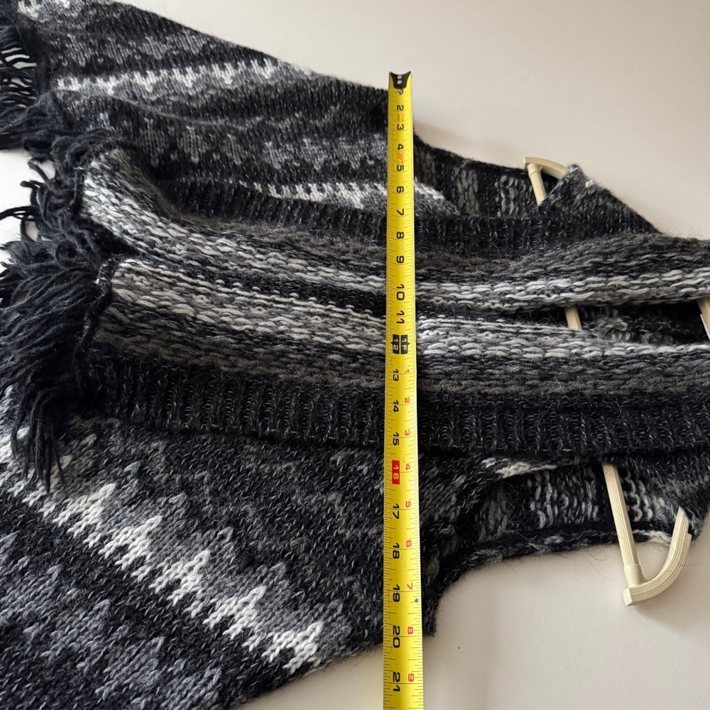 Berretti Poncho Sweater Fringe Hem Italian Mohair Wool Open Front One Size Boho - Picture 3 of 8